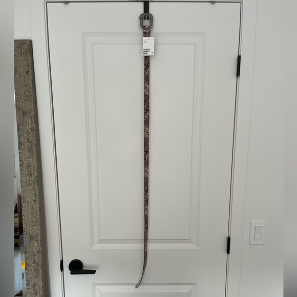 NWT H&M Faux Snakeskin Western Belt - Picture 6 of 6
